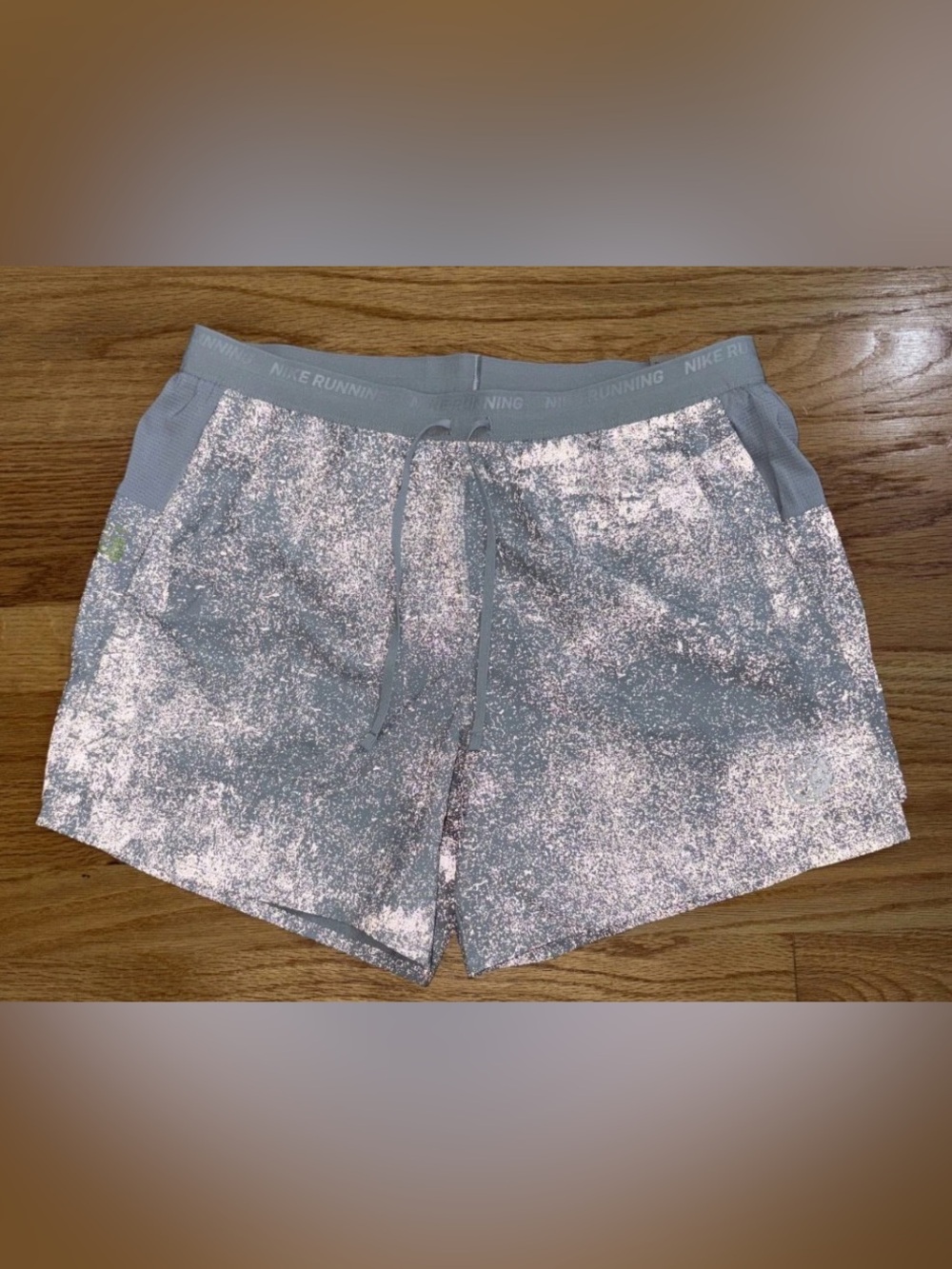 Nike Stride 5" Brief-Lined Reflective Running Shorts Light Smoke Grey IM7835-077